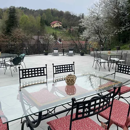 アパート Nathalie
